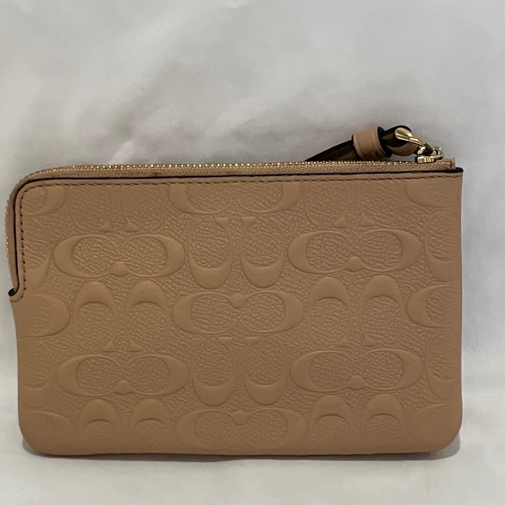 Coach Signature Embossed Leather Wristlet‎ Pouch Tan Gold Hardware Zip Top - Picture 3 of 7